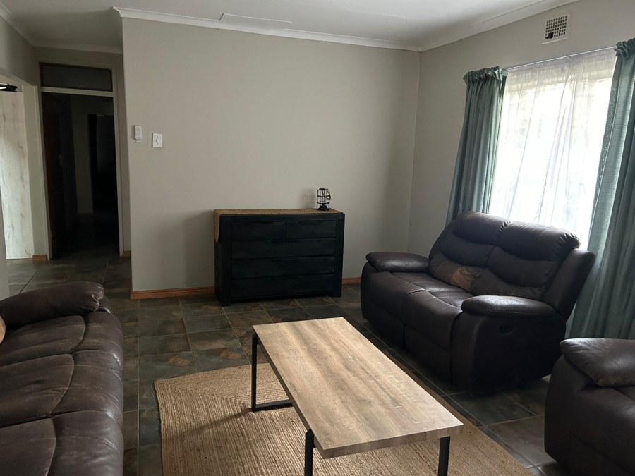 To Let 3 Bedroom Property for Rent in Protea Park North West